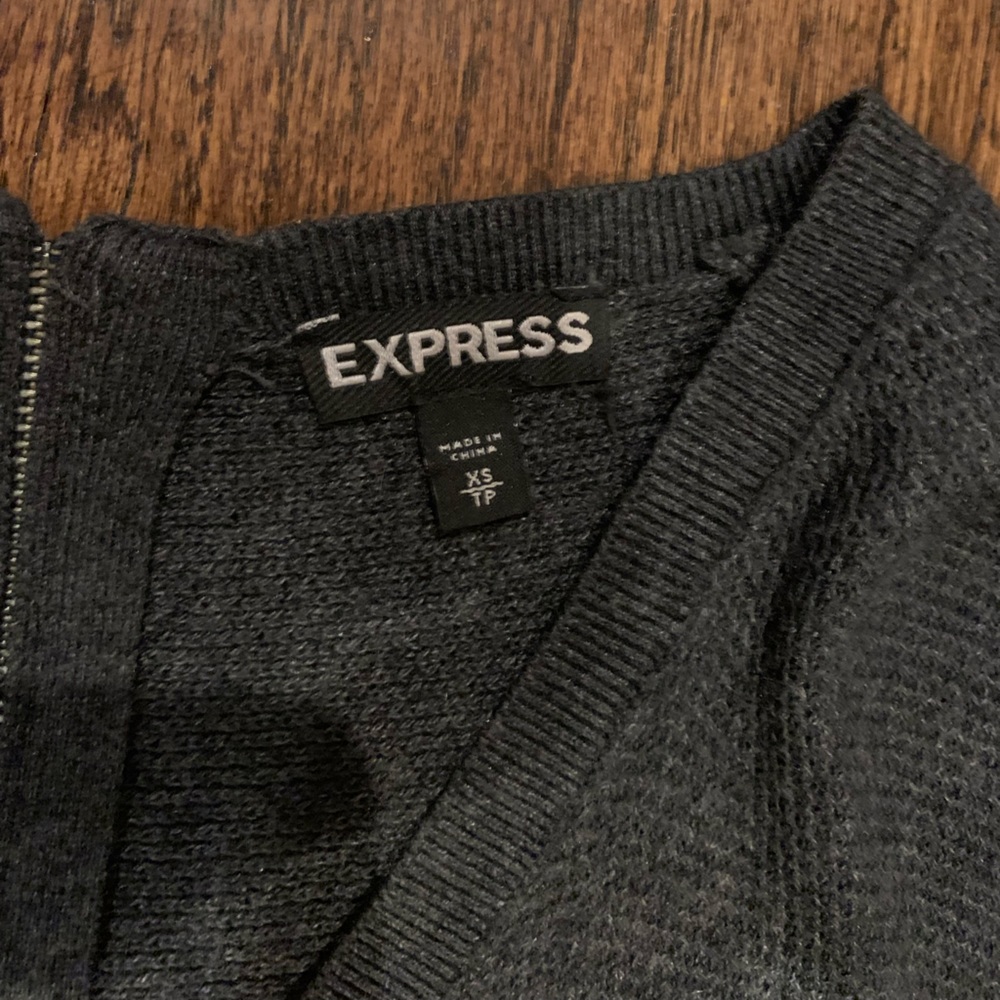 Sweater - Picture 3 of 3